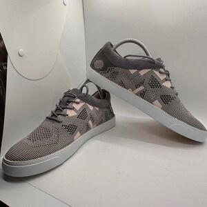 Clarks Women's Sneaker Knit‎ Gray Pink Casual Lace Up Comfort Size Shoes 8.5
